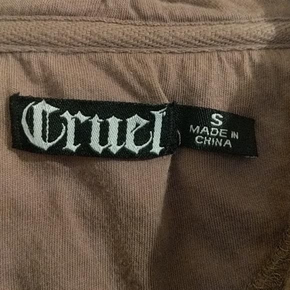 Cruel girl vest - Picture 2 of 3